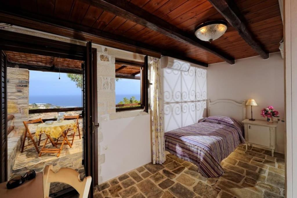 Stone House With Sea View Villa Achlia Exterior photo