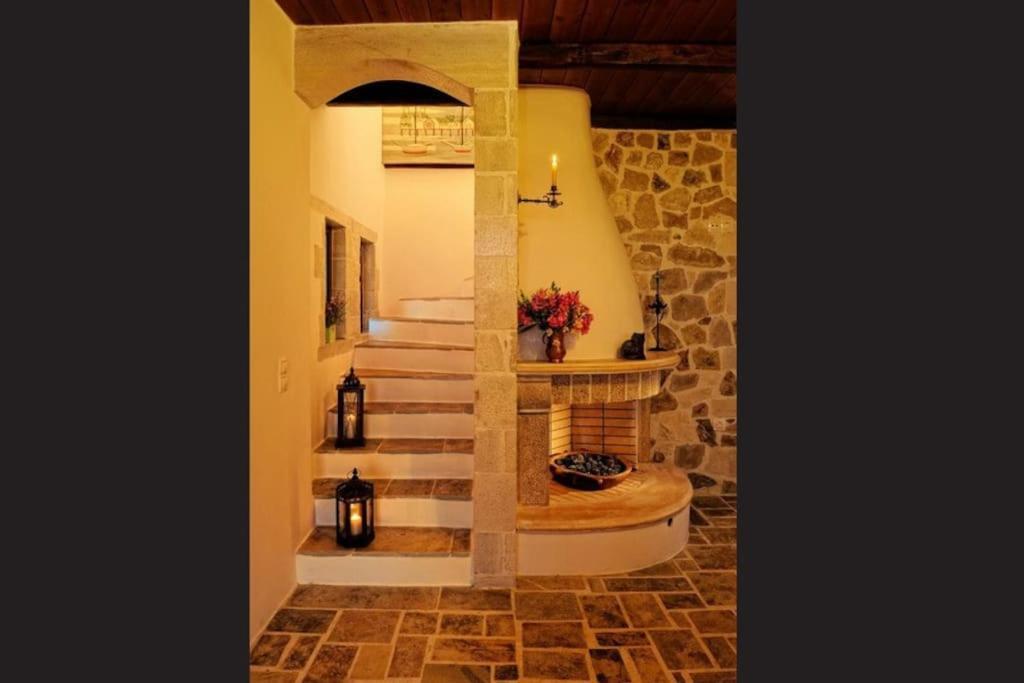 Stone House With Sea View Villa Achlia Exterior photo